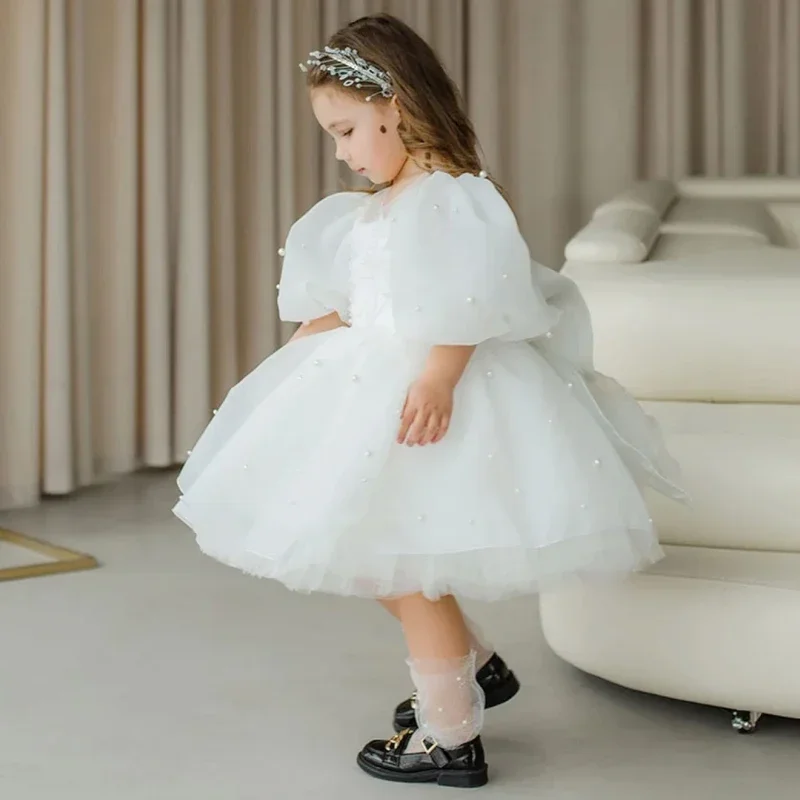 꽃의 소녀 드레스 흰색 Tulle 푹신한 아플리케 진주와 활 짧은 소매 결혼식 생일 파티 성찬식 가운