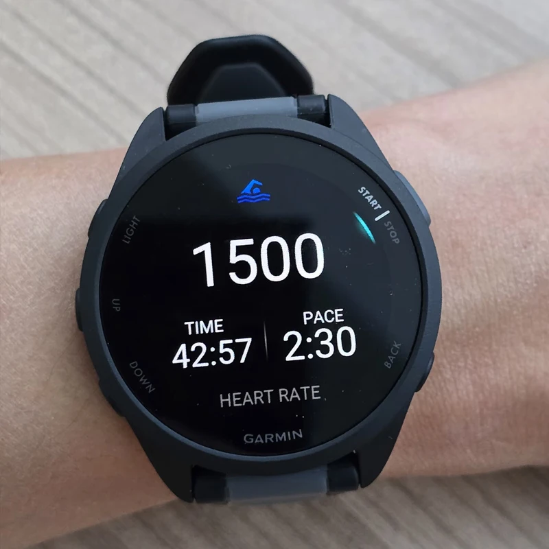 Reloj Inteligente GARMIN Forerunner 165 de 43 mm para Correr, Pantalla Táctil AMOLED de 1.2 Pulgadas, Versión GPS con Más de 25 Deportes 6