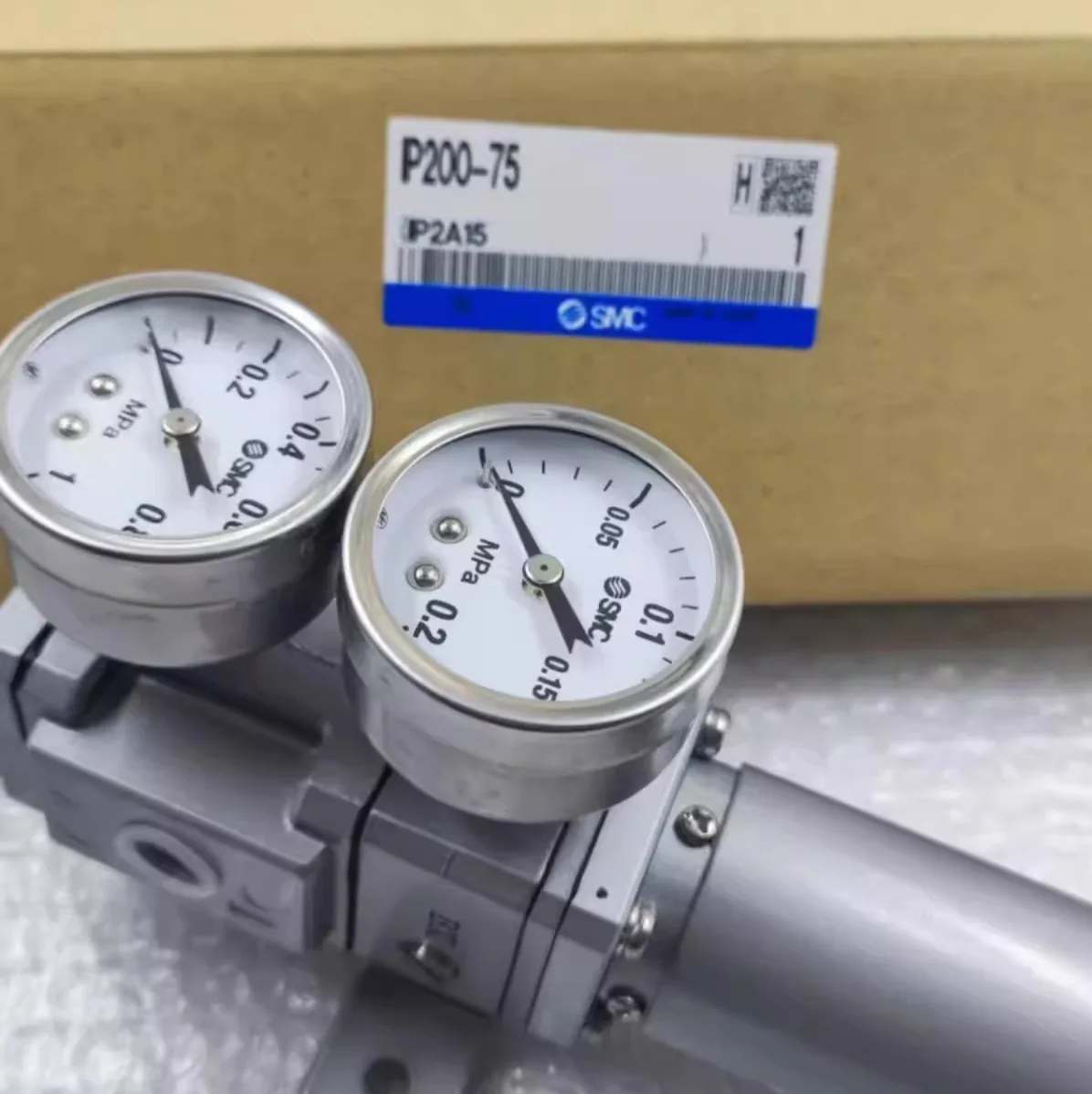 

Оригинальный позиционер цилиндра серии P200 2025 SMC IP200-75 IP200-120