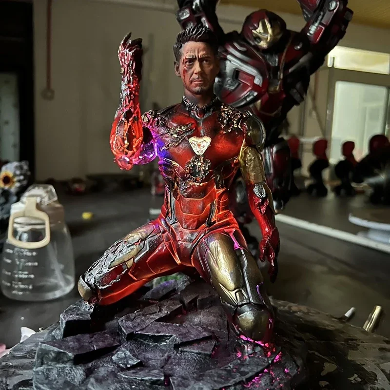 avengers-illuminated-iron-man-finger-snapping-statues-action-figures-endgame-ironman-kneeling-collectible-ornaments-model-gift