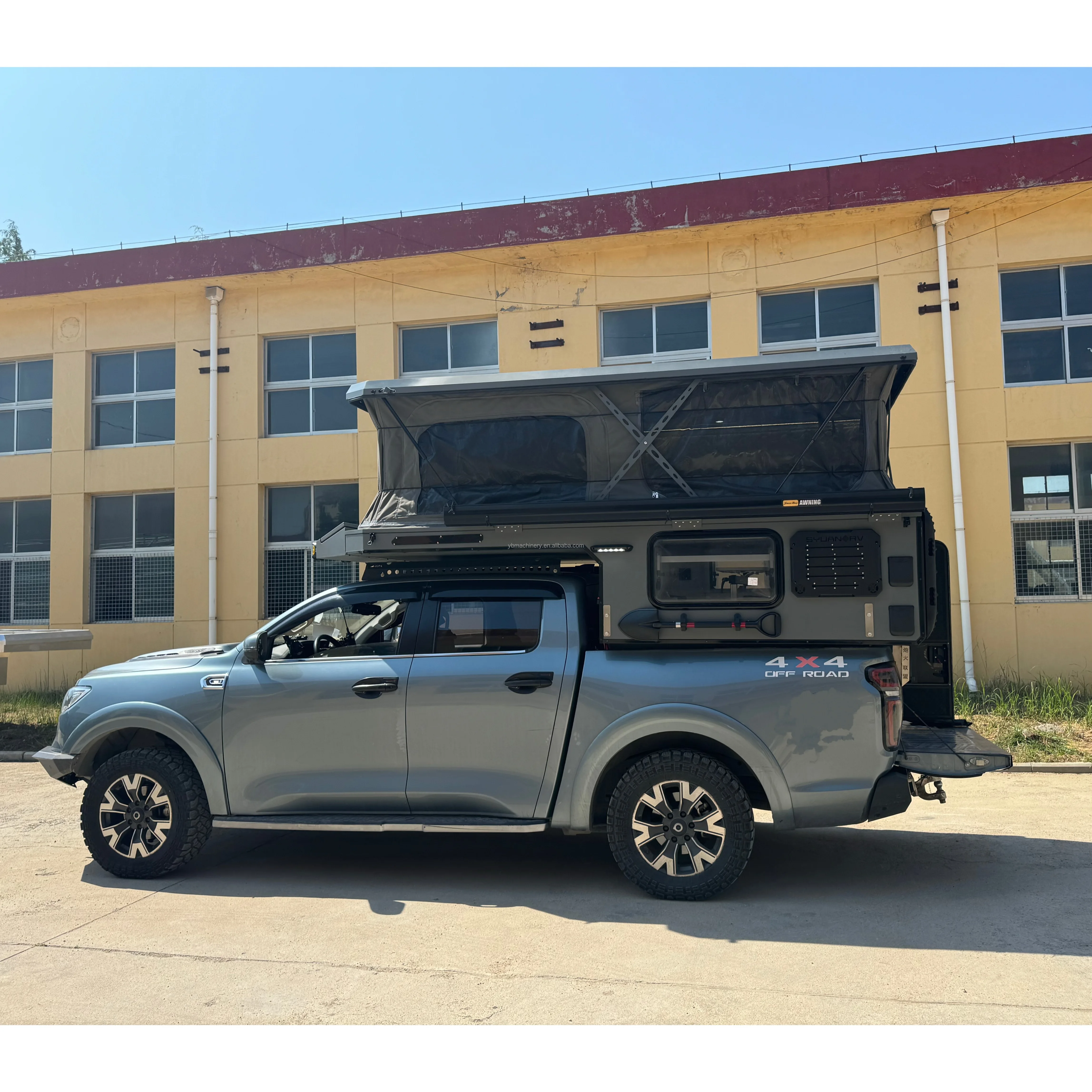 Direct Supply Truck Camper Fiberglass Aluminum Solar Ready Roof USB Charging Ports 3 Person Sleeping Outdoor Camping Customize
