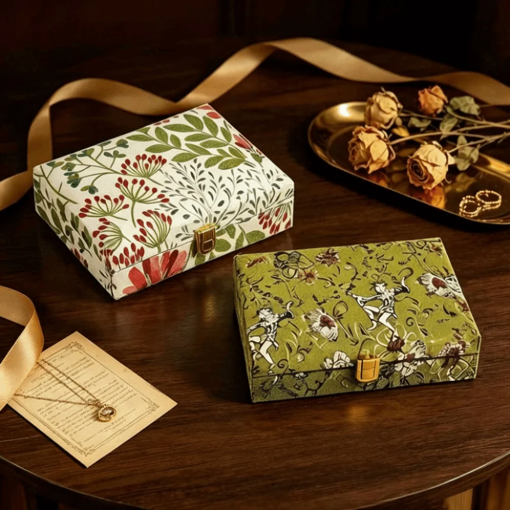 Retro Wooden Jewelry Box Embroidered Floral Vintage Jewelry Case Large Capacity Luxury Jewelry Storage Organizer Necklace
