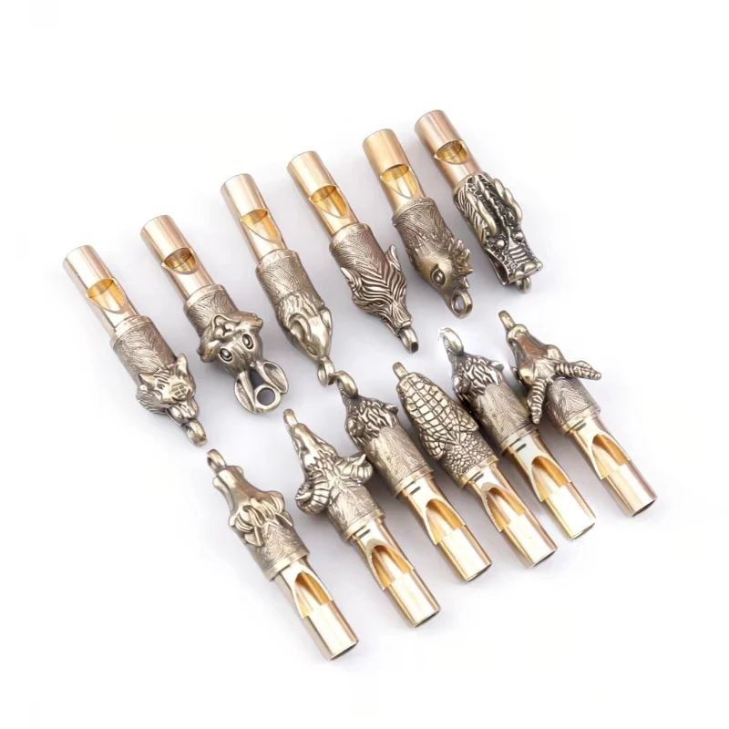 1PC Trendy Twelve Zodiac Zodiac Whistle Survival Judge Keychain With Cool Charm Decorative Accessory 3D Wolf Horse Tool Keychain