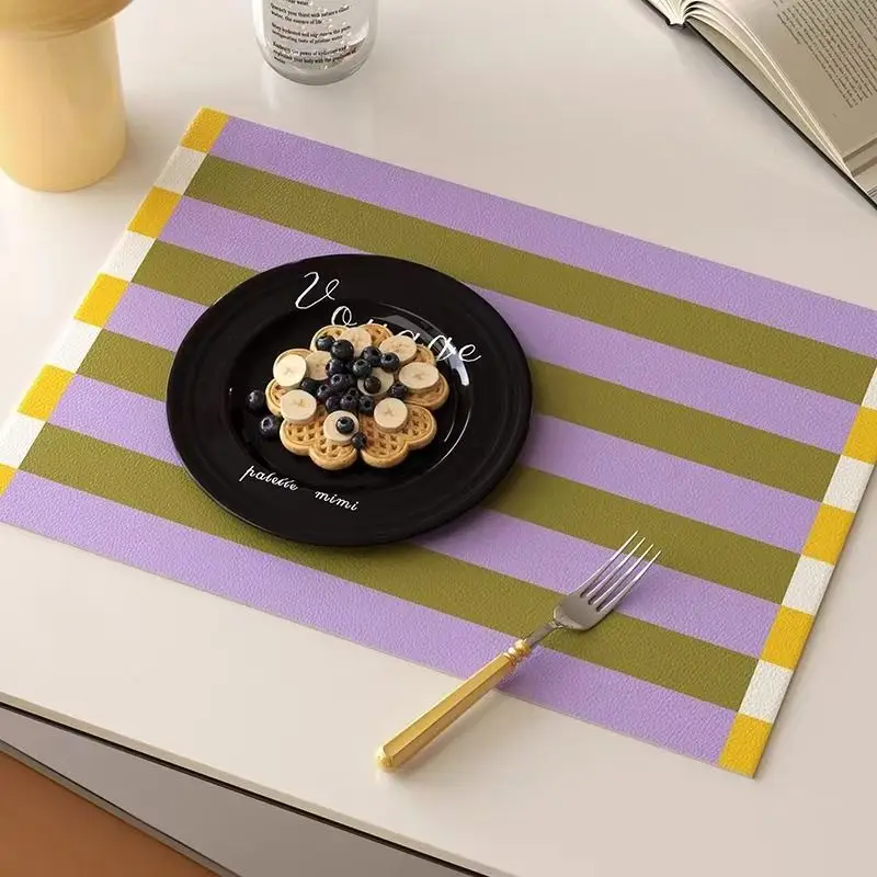 Memphis Nordic Dopamin-PVC-Tischset, wasserdichter Tischläufer, ölbeständig, leicht zu reinigen, Mädchen-Herz-Tisch, Nachahmung von Leinen, kleiner Ta