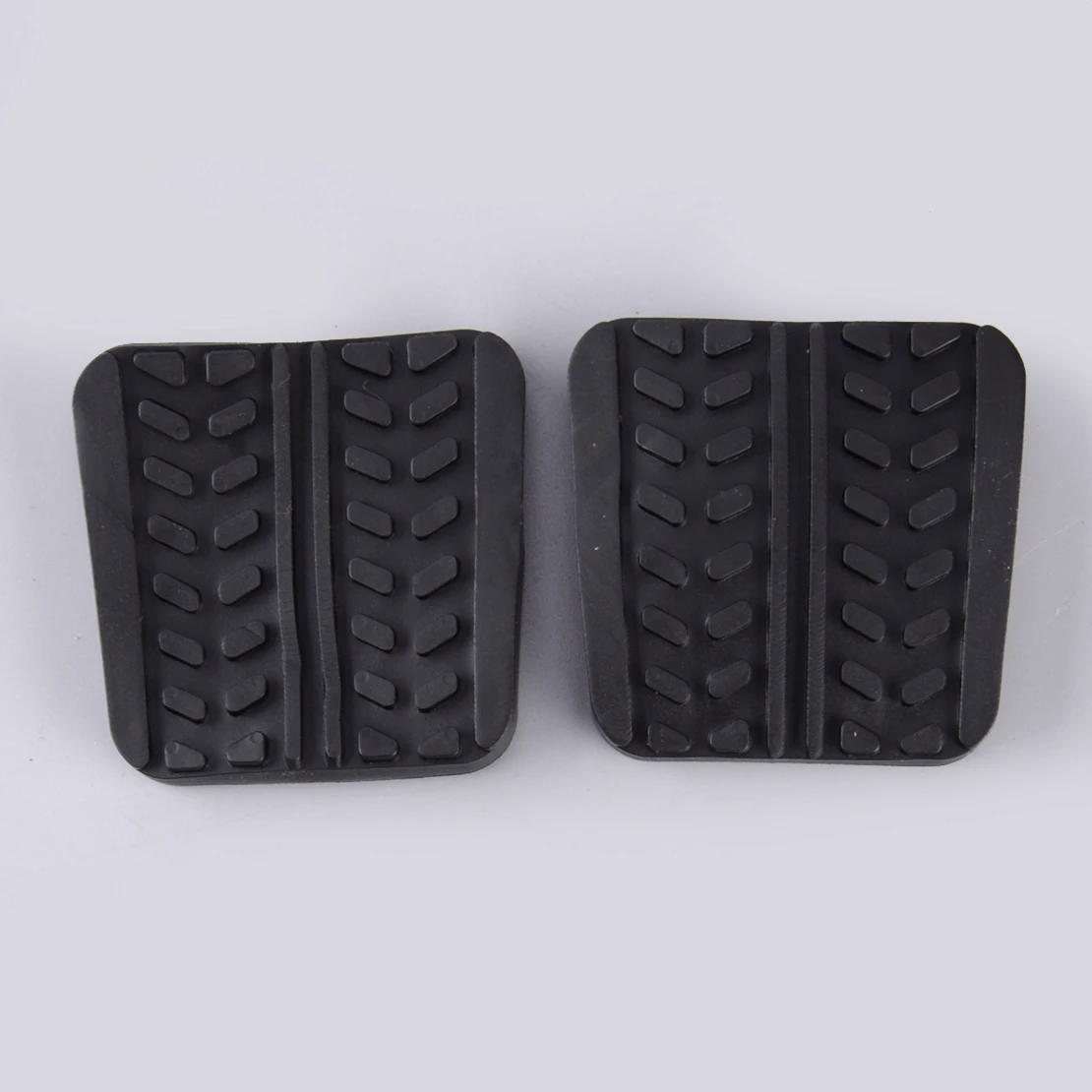 S08343028 2pcs Car Brake Clutch Pedal Pads Cover Fit for Mazda Truck B2000 B2200 B2600 323 626 MPV MX-3 Protege Black Rubber