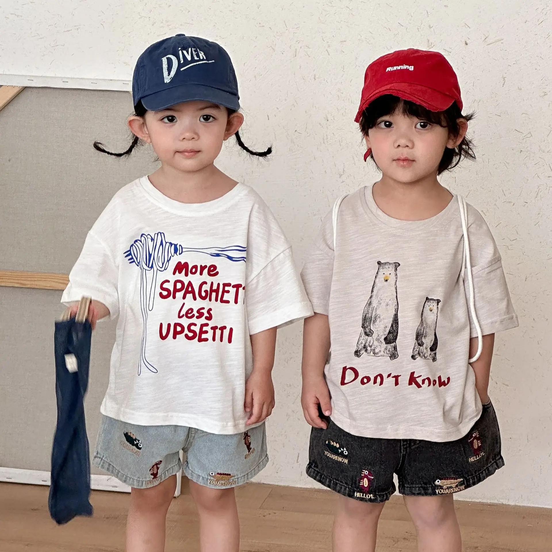 2026 Summer New Children Half Sleeved T-shirts Boys Loose Cartoon Letter Printed Tees Toddler Girls Tops Kids Cotton Clothes