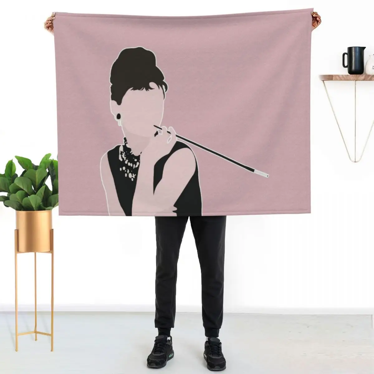 AUDREY HEPBURN Throw Blanket Large Flannel Fabric decorative blankets ands Soft Beds Hairys Blankets