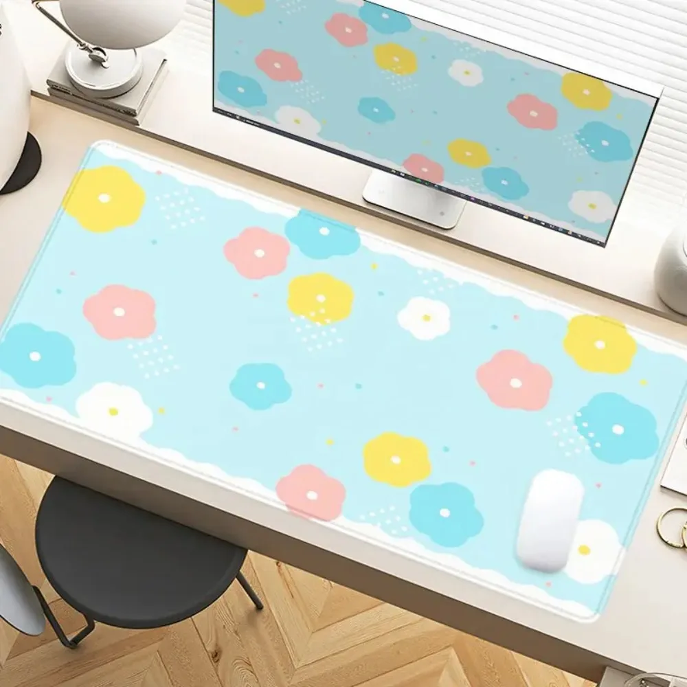 Tapis de protection pour ordinateur de bureau. Beau motif floral. Tapis de souris bleu dégradé, accessoires de bureau pour joueurs, tapis de souris xxl