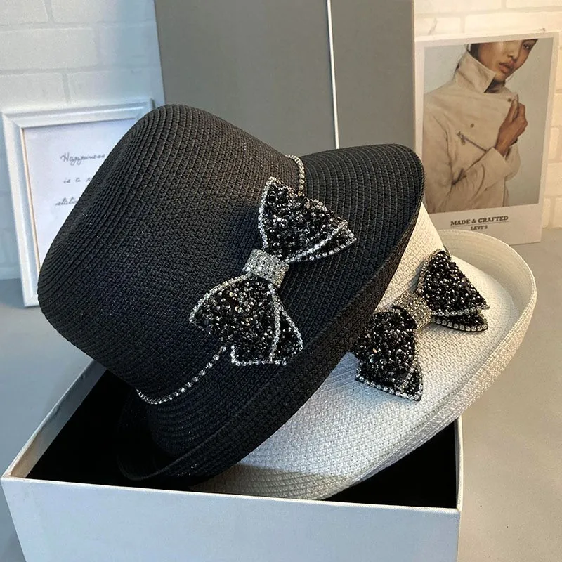 

Fashionable diamond-encrusted sunshade hat artistic elegant and rolled-up top for children's travel