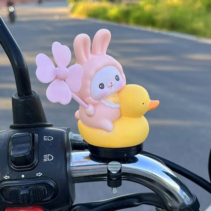 

Cute electric vehicle decorations, little yellow duck helmet, battery car accessories, car ornaments, bicycle locomotive small