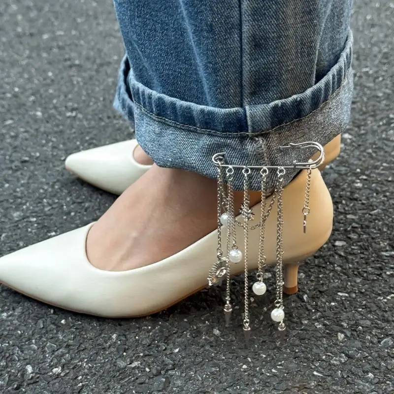 بروش من اللؤلؤ بأحجار الراين مع سلسلة معدنية قابلة للإزالة لتزيين السراويل وإكسسوارات الموضة #2