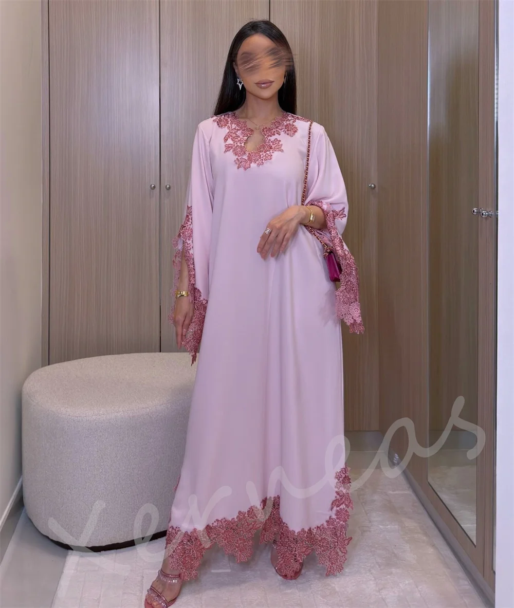 Customized Exquisite Classic Evening Dress Lace Applique V-neck A-line Long Dresses Formal Prom Wedding Party Gown