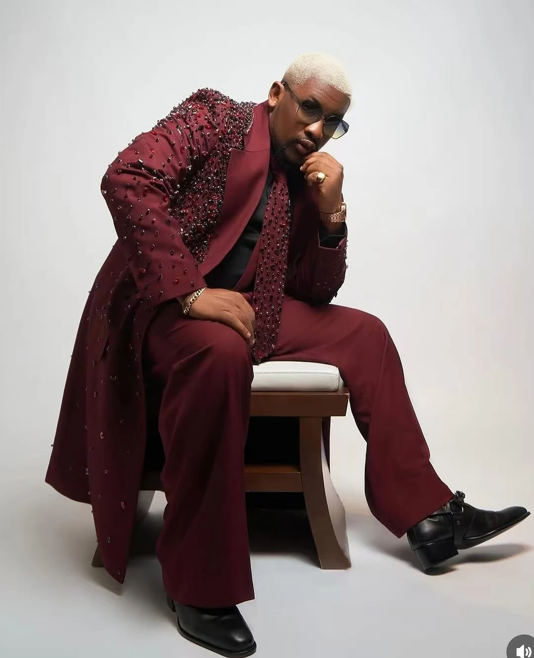 

Burgundy Luxury Men Suit 2 Piece Long Blazer+Pants Formal Office Crystals Jacket Coat Wedding Groom Tuxedos Customized Trousers