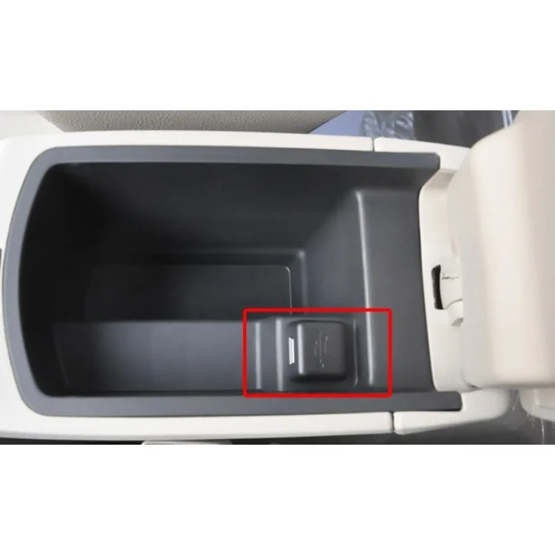 

Оригинальная USB-разъем в подлокотнике для Peugeot 308 408, 1 шт., новинка, Китай