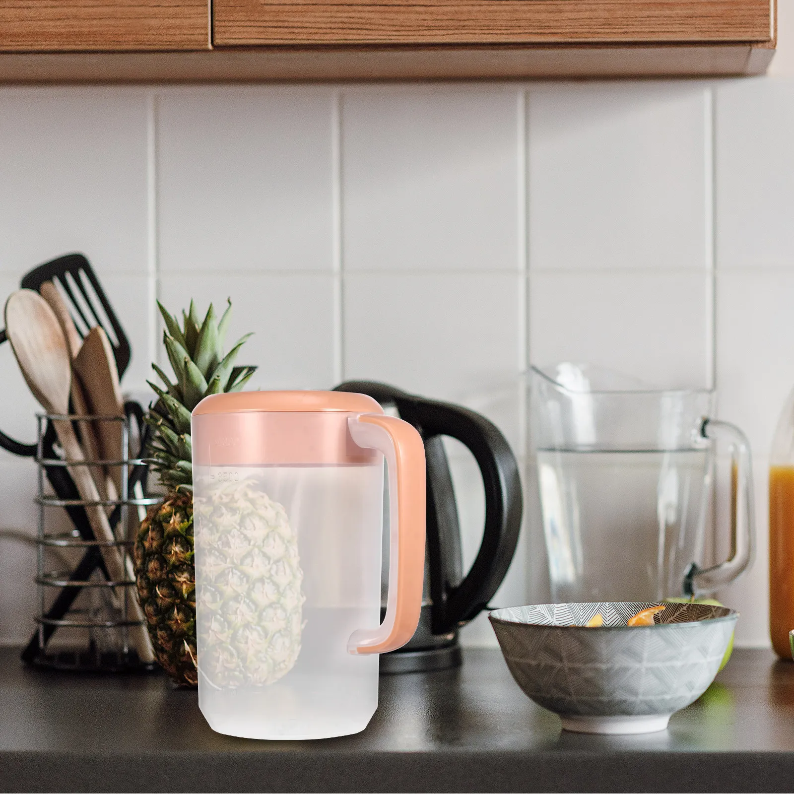 4L Heat-Resistant Plastic Water Kettle Pitcher with Scale, Lid & Handle – Cold Water, Tea, Juice, Milk Dispenser