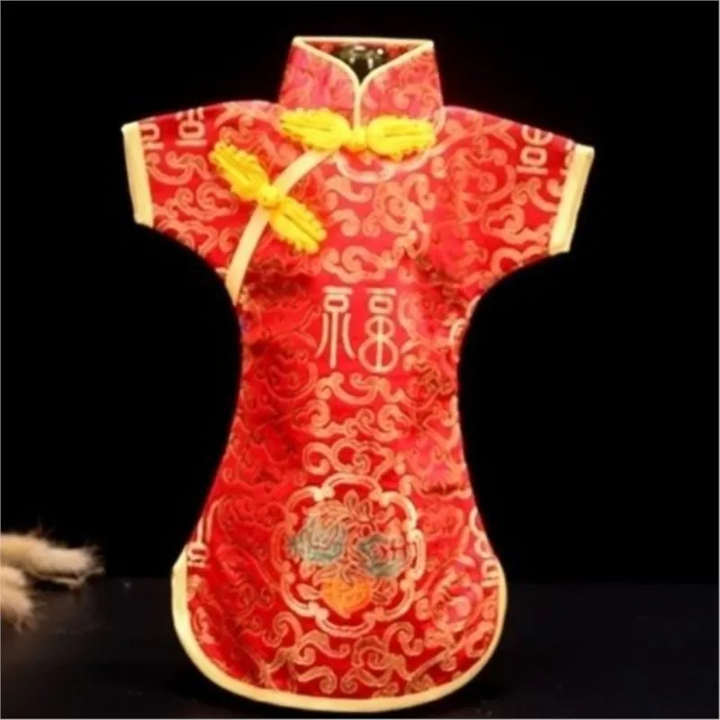 Chinese Classic Tang Suit Handicraft Gift Plate Buckle Cheongsam Princess Dress Red Wine Bottle Cover Wine Bottle Cover ZD905