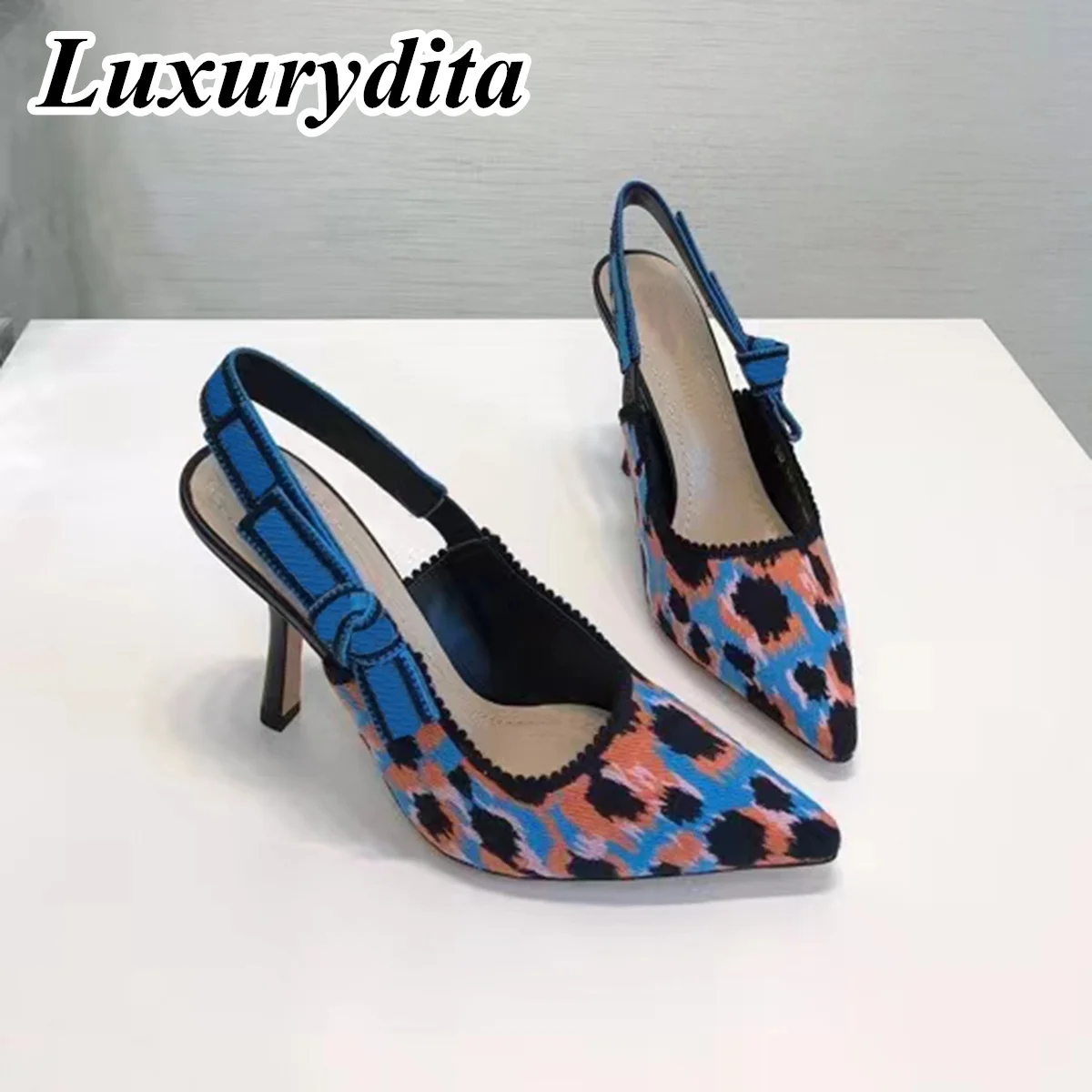 Top Quality Luxury Womens Sandal Casual Lace Flat Fashion Embroidered Muller Shoes Designer Silk Leather Soled High Heel