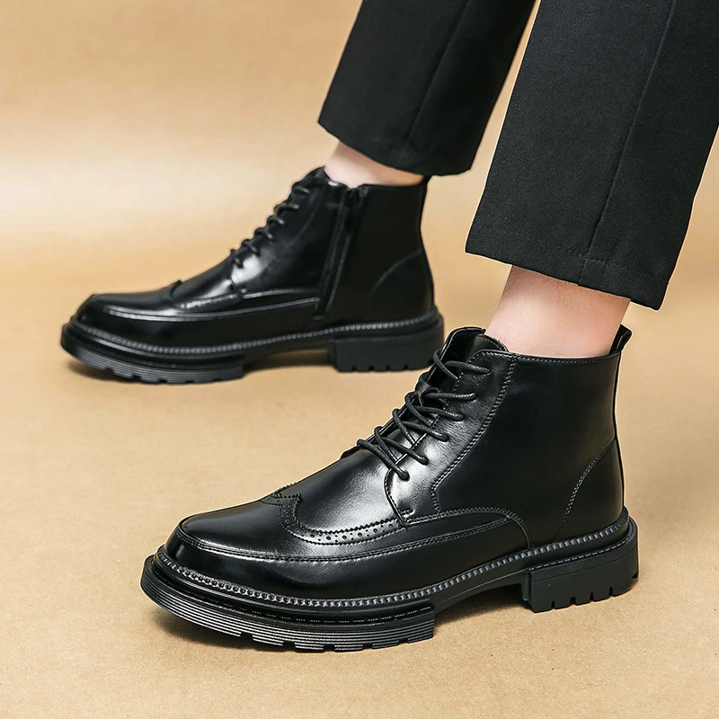 Brogue Black short men's boots Fashionable and versatile gentleman style Business Office Daily Outdoor Leisure Party Adult shoes