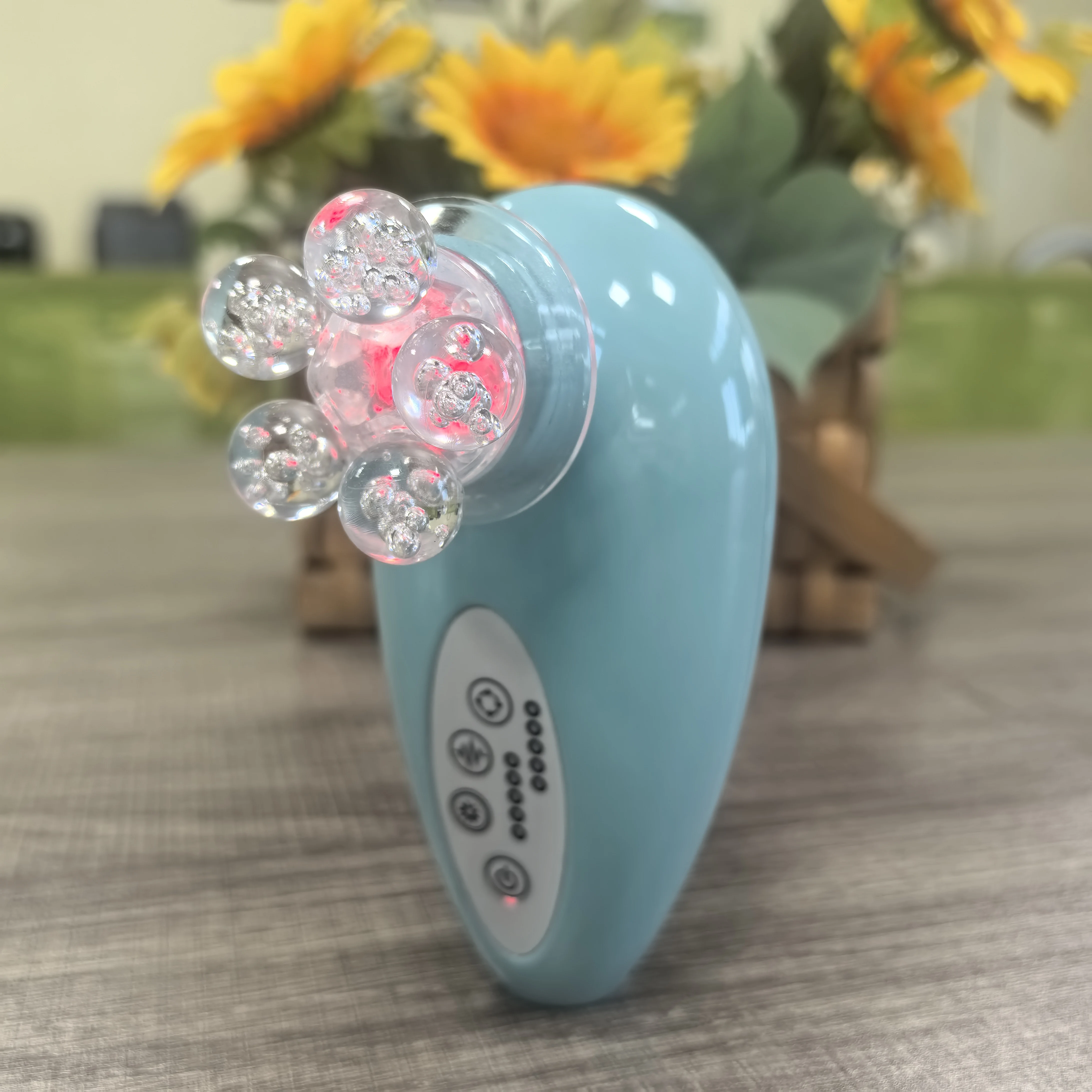 Draagbaar 4-in-1 gezichtshuidliftapparaat Gezichtssiliconenborstelreiniger Elektrische gezichtsreinigingsborstel voor diepe reiniging