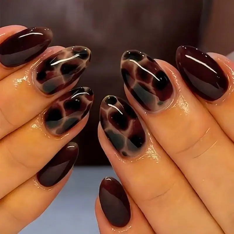 24PCS Oval dark brown leopard print tortoiseshell textured nail set high-end nail stickers The beauty of wildness