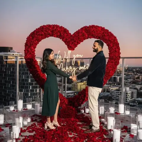 2.  4M Sztuczny Łuk z Róż w Kształcie Serca, Kompozycja Kwiatowa, Tło Ślubne, Dekoracja na Spotkanie Zaręczynowe, Rekwizyty Dekoracyjne