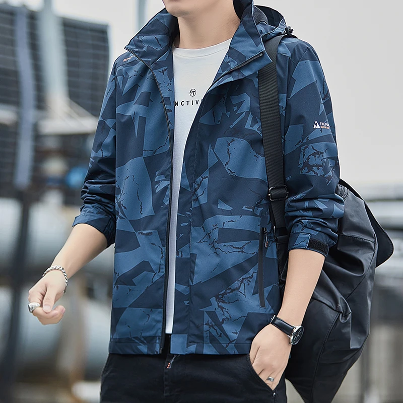 New Spring and Autumn Fashion Trend Camo Zipper Jacket Charge Coat Long Sleeve Casual Windproof Men's Mountaineering Coat Tops