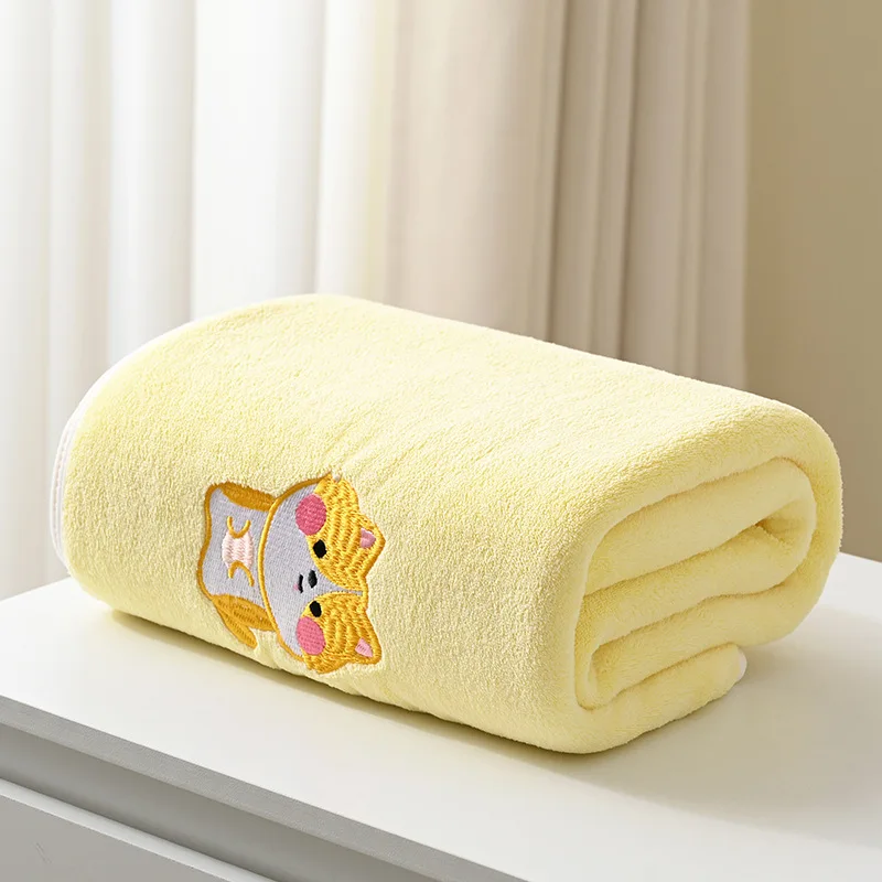 Printed baby bath towel 43*41 inches absorbent non-linting lovely embroidery pattern texture light and soft feel delicate