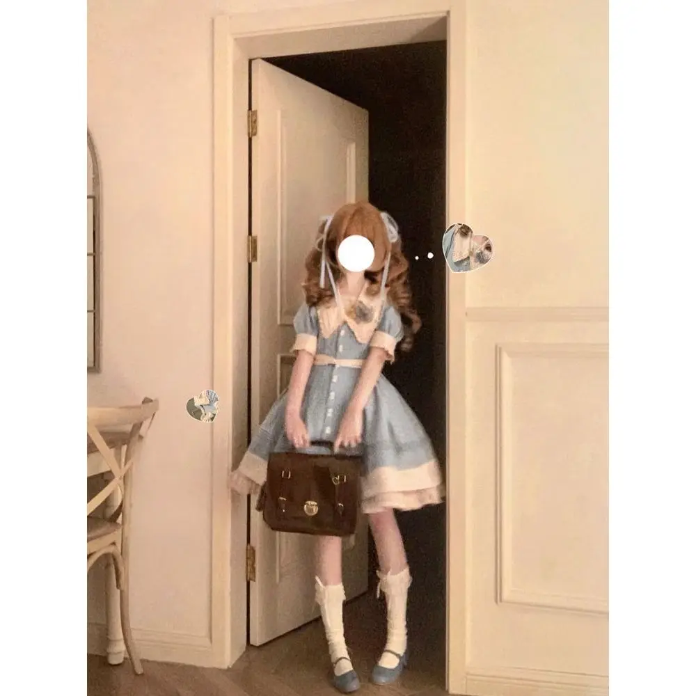 Vestido Infantil Estilo Lolita Doce com Gola de Boneca e Laço Borboleta, Saia Rodada em Camadas de Fibra de Poliéster, Modelo...