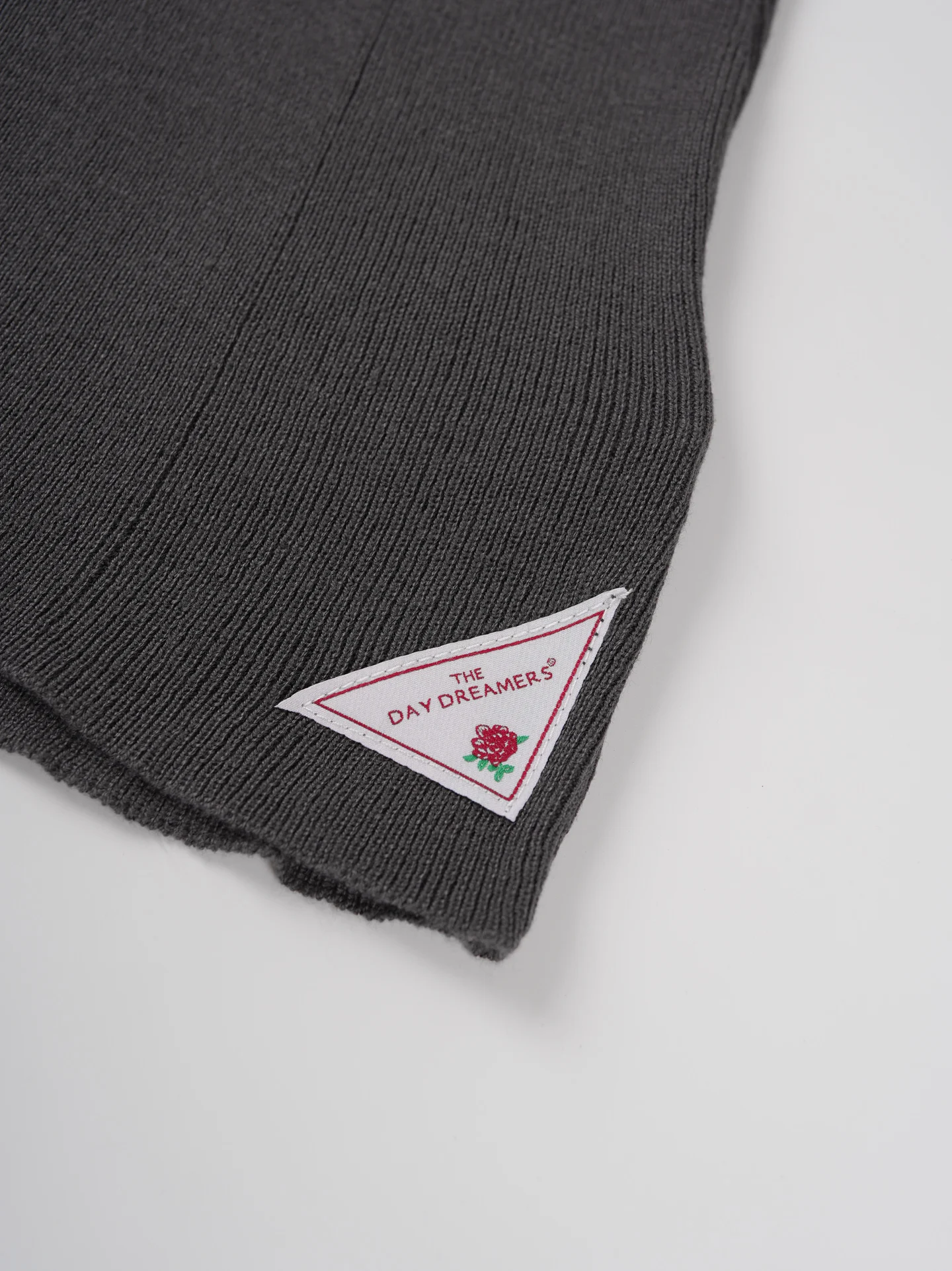 سترة محبوكة بقلنسوة وسحاب كوري من جيني للنساء بقصة ضيقة وقاعدة ort irt كاجوال ناعمة من ألياف البوليستر طويلة Sve