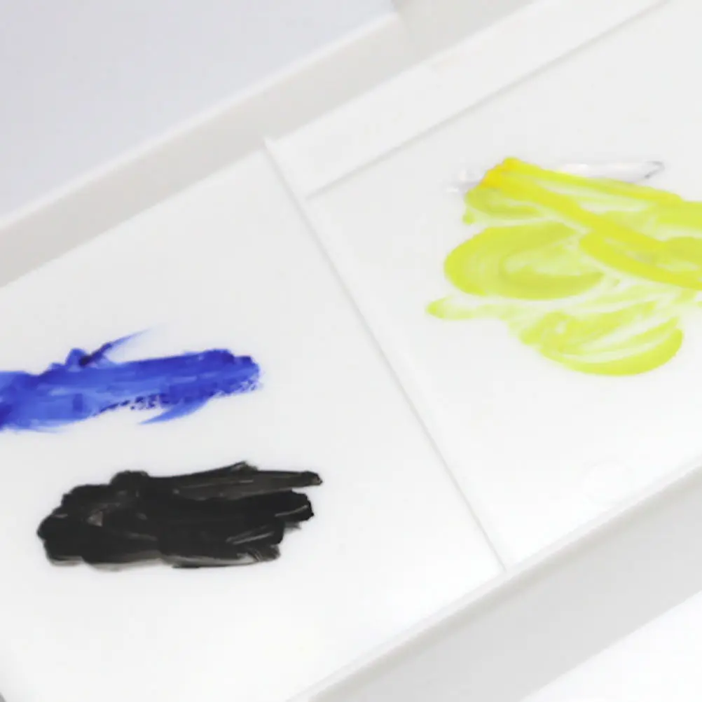 

Watercolor Pigment Box Clamshell Style Sturdy Non Penetrating Easy Clean for Fine Artists Students Crafters Art Paint Boxes