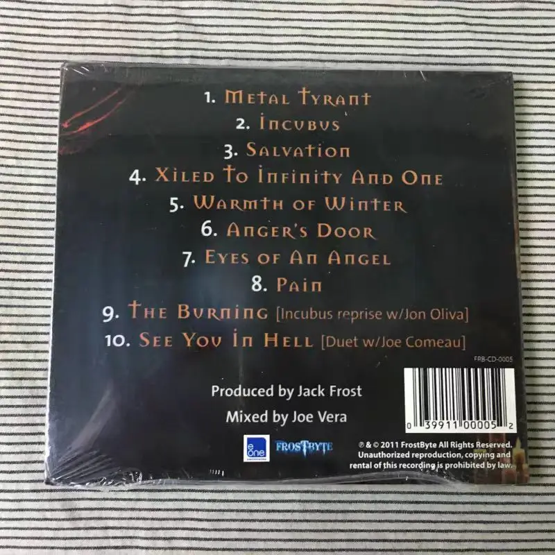 CD Sete Bruxas Xiled To Infinity e One,2002 Discos de Ruído, Power Metal, Aparência de Convidados de Jon Oliva, Álbum Final de Wade Black