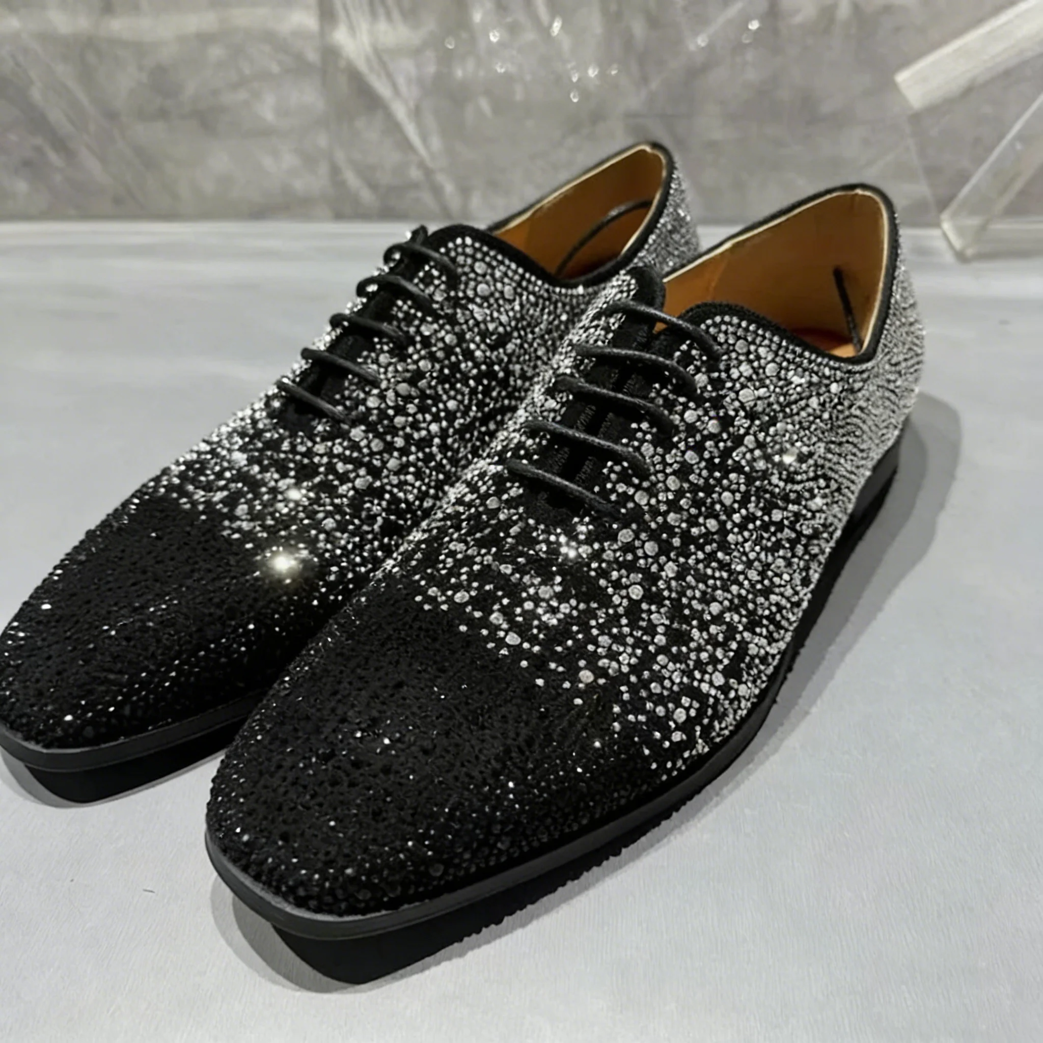 

Мужские блестящие туфли-оксфорды со стразами, градиентные черно-серебристые, на шнуровке, для свадьбы, выпускного, вечеринки, ночного клуба, люкс, размер S