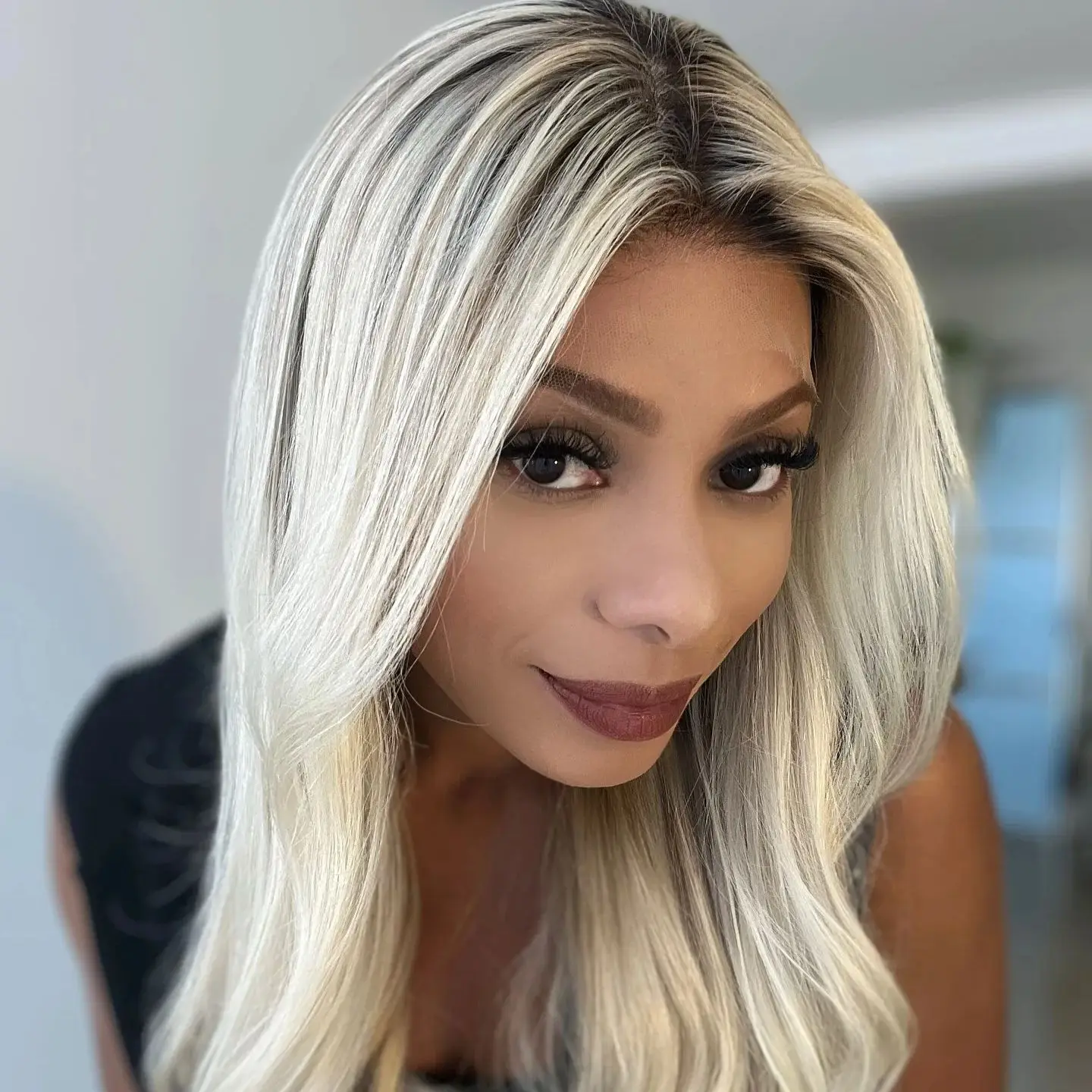 

18 Inches Ombre Creamy Blonde Synthetic Lace Frontal Wigs Slightly Wave 180% High Density Heat Resistant Fiber Wigs Daily Used