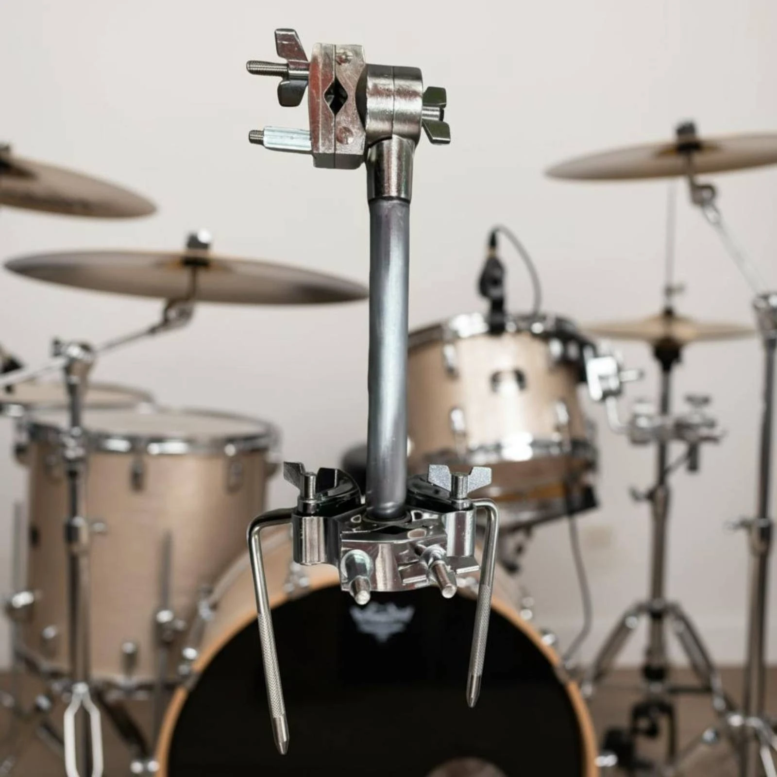 double-tom-holder-metal-double-ball-tom-holder-musical-instrument-hardware-rotatable-heavy-duty-for-drummers
