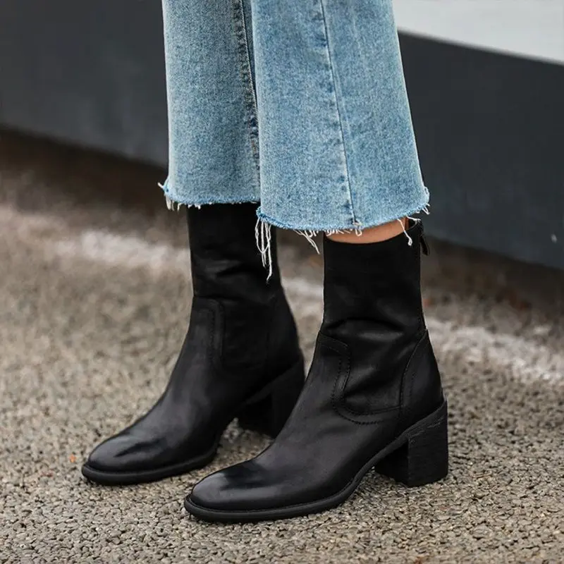 Woman Ankle Boots Round Toe Elegant Winter Boots Soft Cowhide Ladies Warm Shoes Back Zipper Modern Shoes For Autumn Spring