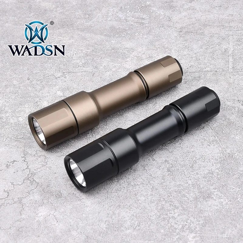 

WADSN MCH Tactical Flashlight Cloud defensive Handheld Weapon Light 1300lm Portable Torch Rechargeable Outdoor Camping Hunting