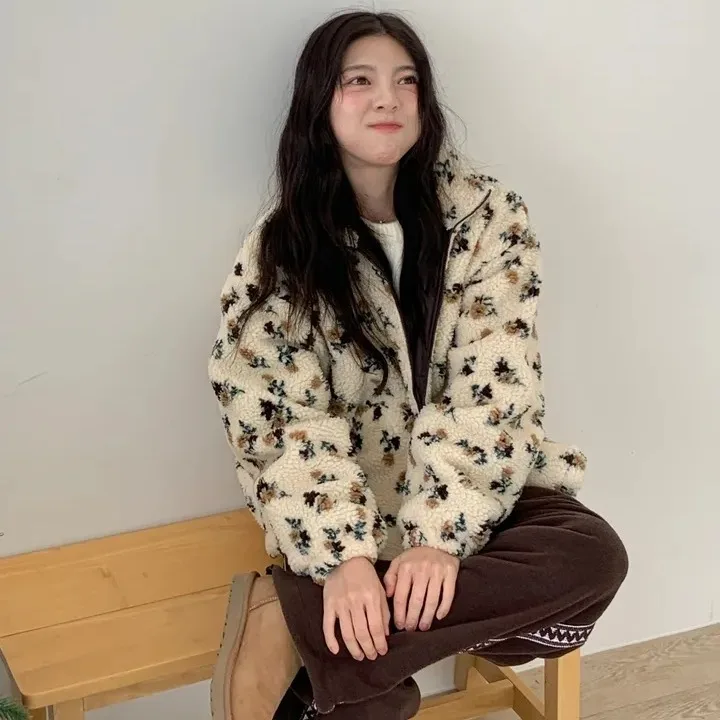 Korean Style Chic Floral Print Lamb Fur Trimmed Sweatshirt Jacket Loose Versatile Cotton Polyester Thickened Long Sleeve Zipp...
