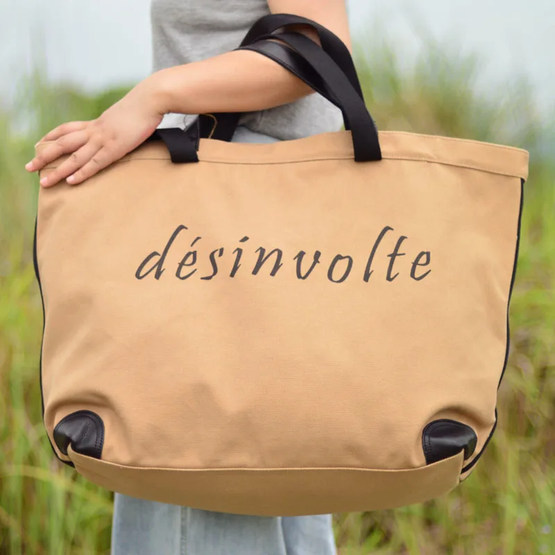 

AETOO A new style of fashionable Korean-style tote bag with large capacity for women, a commuting canvas bag, and a simple yet h