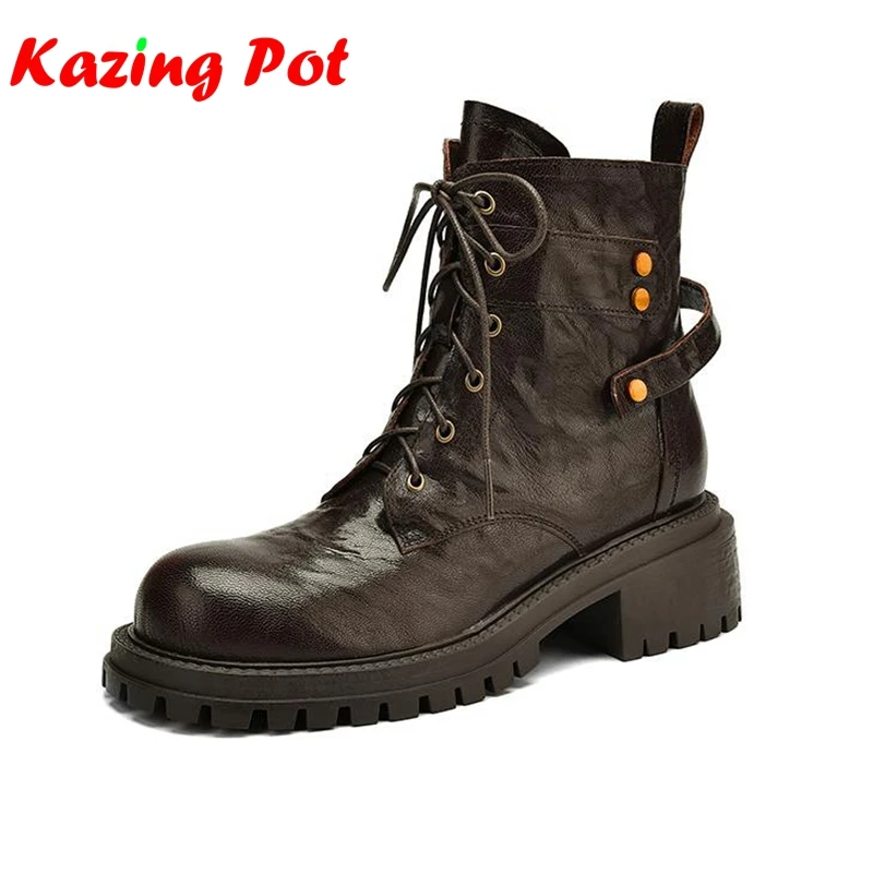

Krazing Pot Cow Split Skin Thick Med Heels Western Boots Winter Autumn Vintage Women Gladiator Metal Rivets Lace Up Ankle Boots
