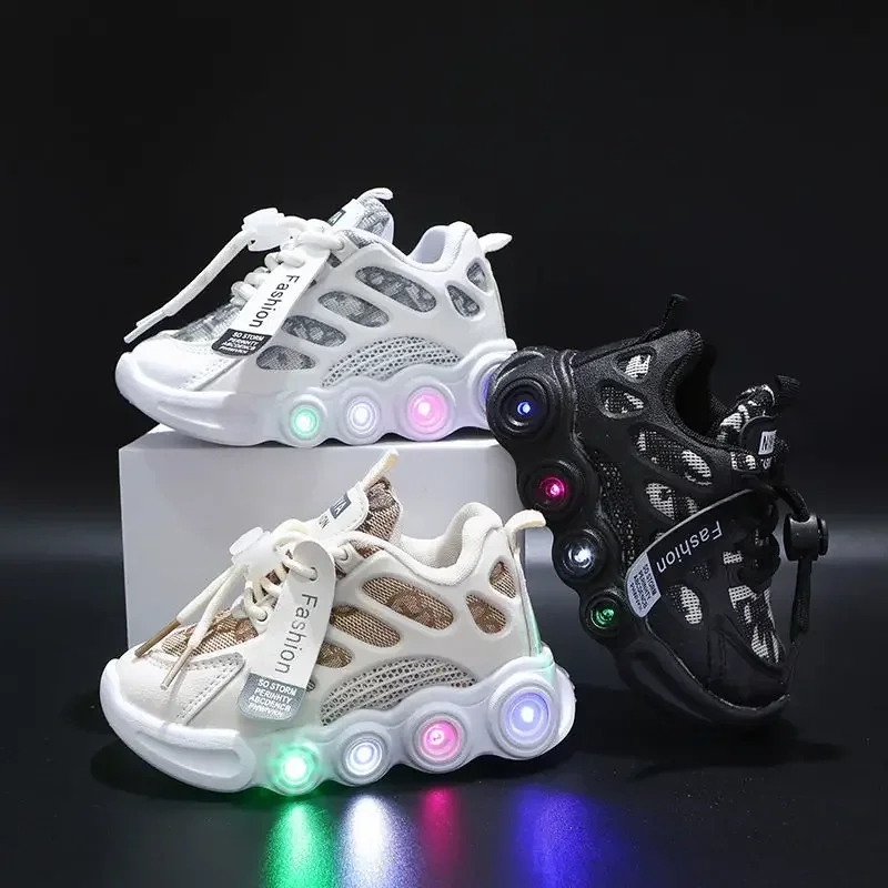 LED Light Up Kids Sneakers Breathable Luminous Running Shoes Baby Girls Casual Shoes Sports Walking Shoe Children Toddler Shoes