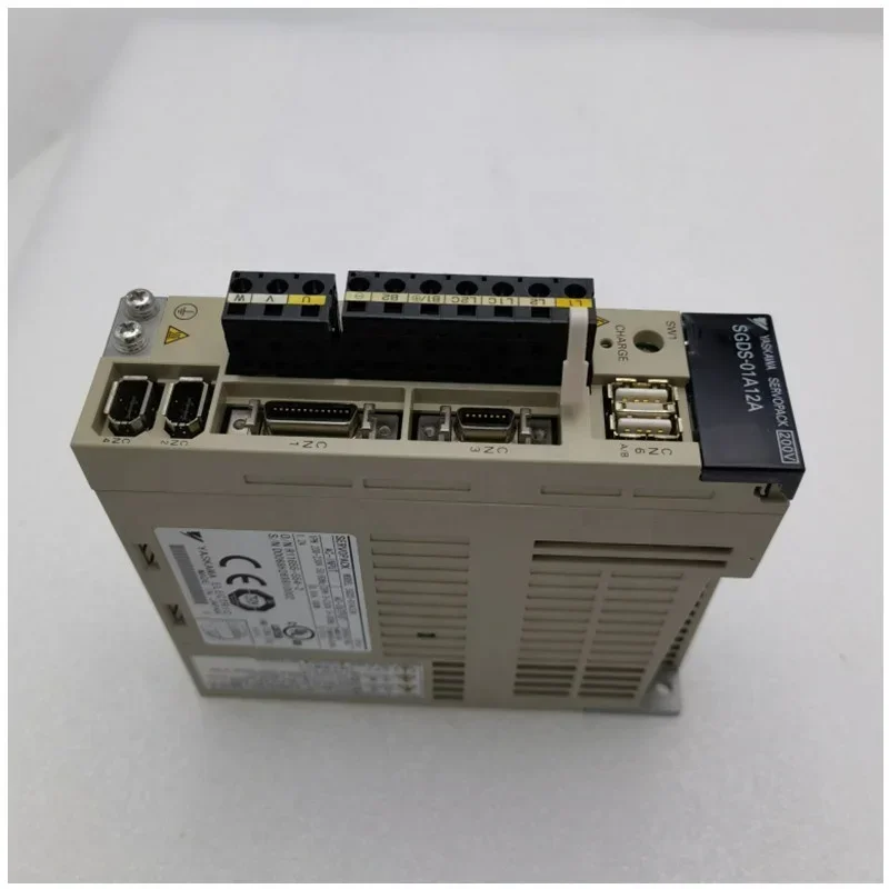 

YASKAWA SERVO DRIVE SGDS-01A01A IN STOCK