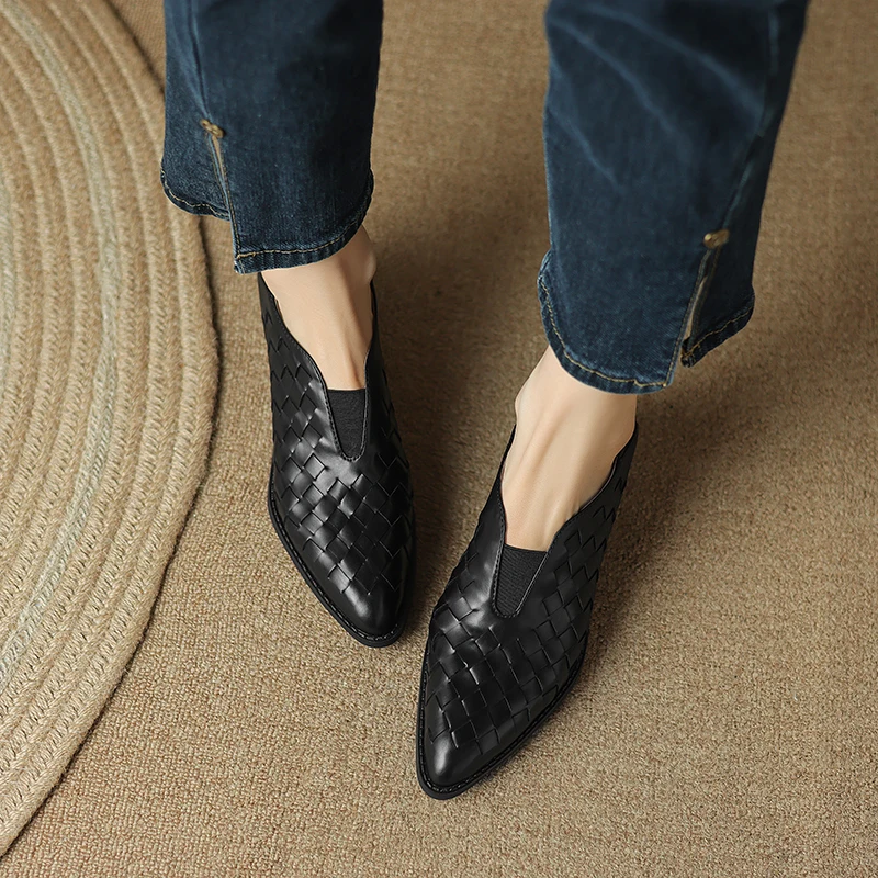 Women Pumps Cowhide Retro Shoes On Chunky Heel 4.5 cm Spring Autumn Vintage Pumps Pointed Toe Weave Simple Shoes Slip On Loafers