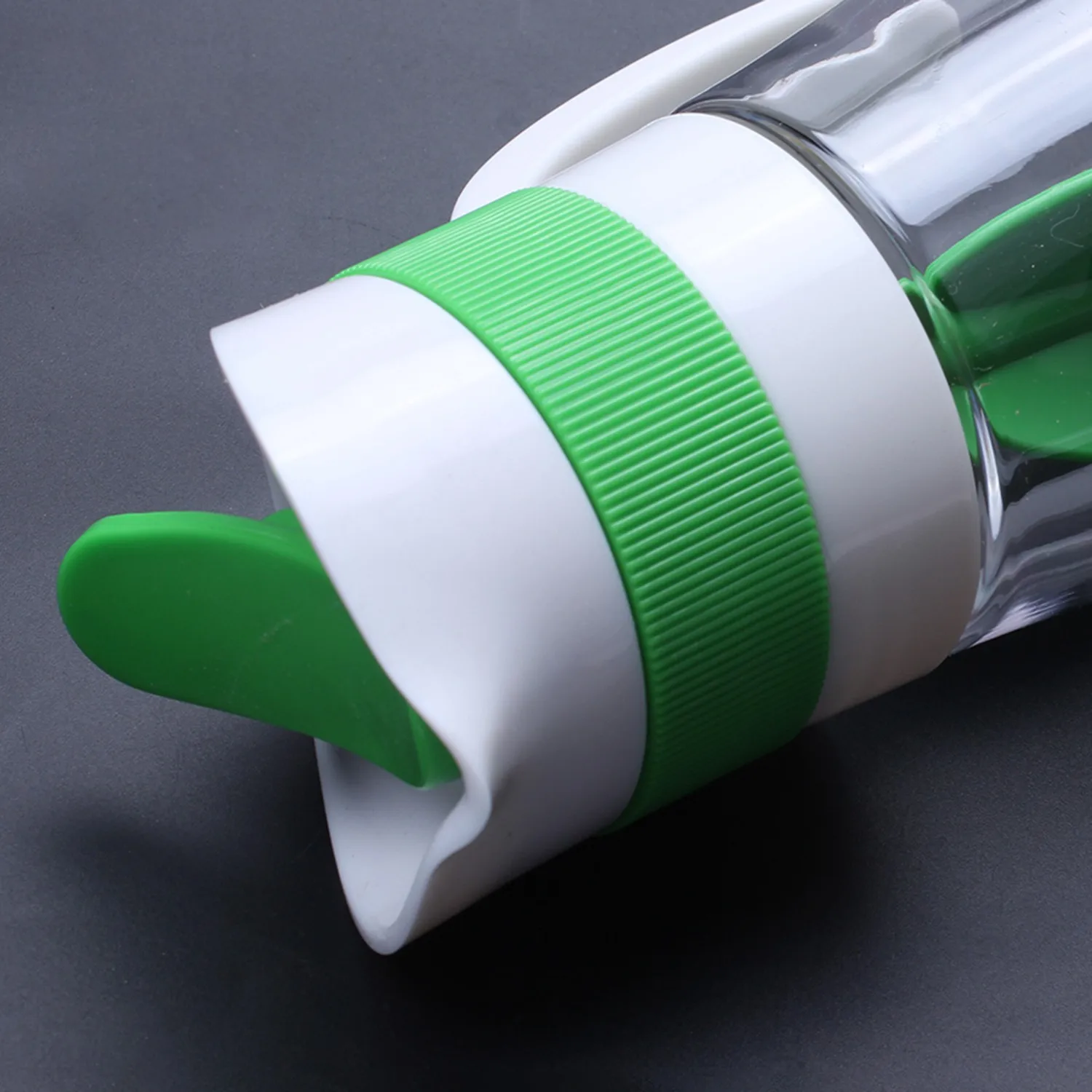 ABLU-Creative Salad Juice Manual Bottle Fruit Salad Rotating Dressing Mixer Up Stirring Cup Drink Juice Storage Bottle For Picni