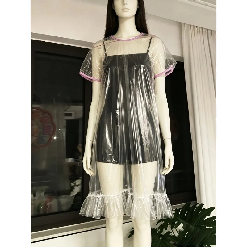 Kadın Tpu Su Geçirmez Şeffaf Pijama, Toksik Olmayan ve Kokusuz Plastik Film Gevşek Yuvarlak Yaka Kısa Kollu Fırfırlı Kenar Seksi