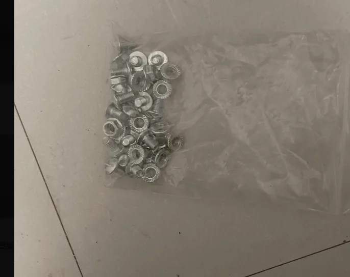 

Vacuum suction cup protective pad, silicone pad, CNC machined rubber accessory with backing adhesive positioning hole 600 * 400