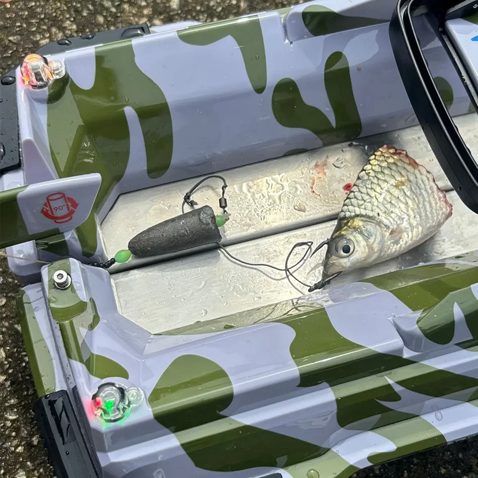 Basic Carp Fishing Boat with Auto Return To Home Point Function