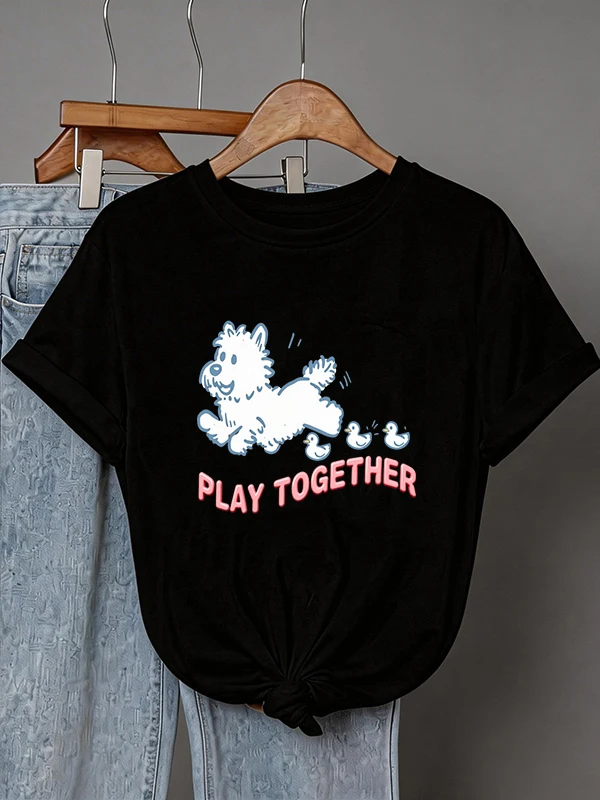 A Puppy Playing with Some Ducks Print Funny Tops Casual Vintage Crew Neck Short Sleeve T Shirt Cute T-shirt Clothes Female 90s