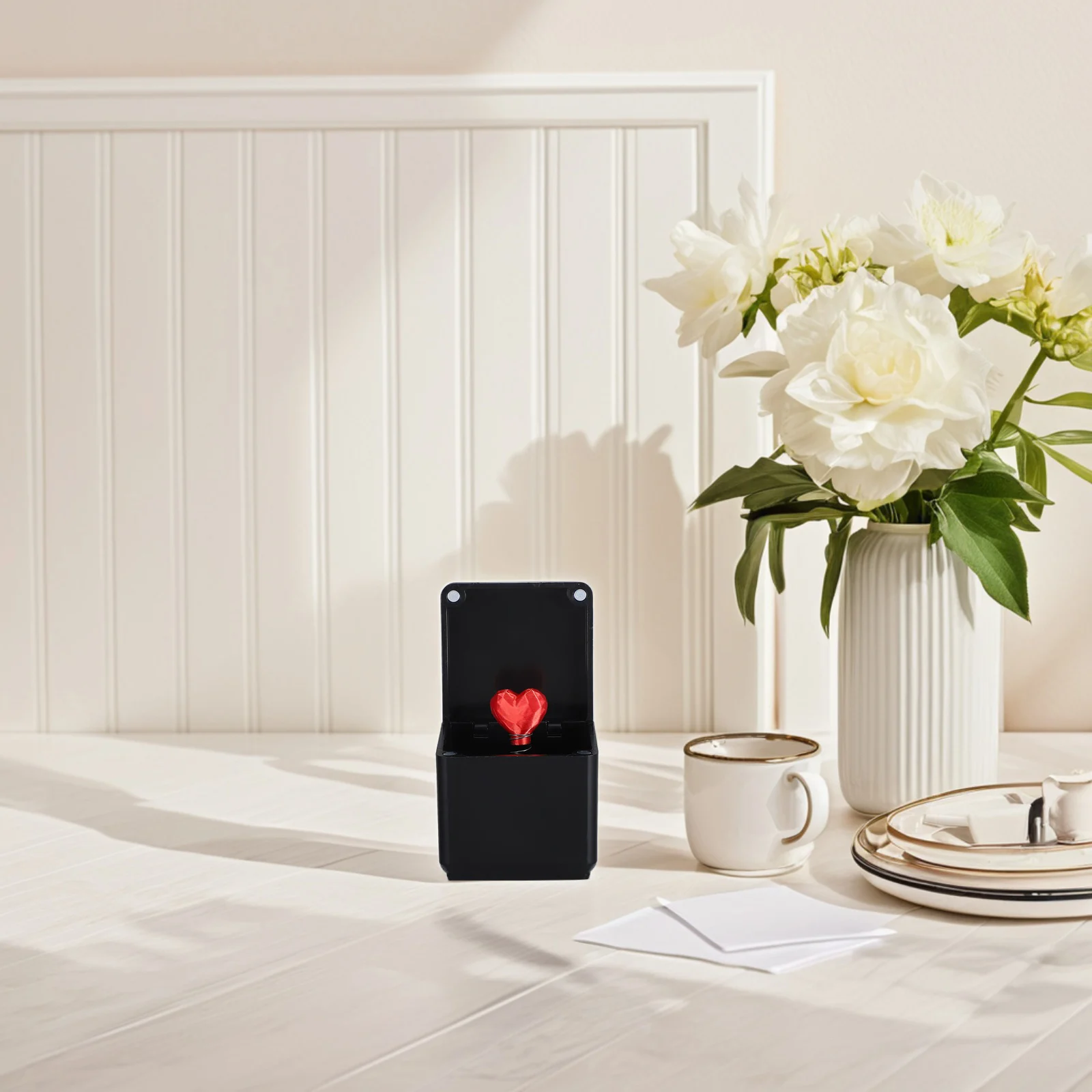 Рисунок 4 - Подарочная коробка-сюрприз