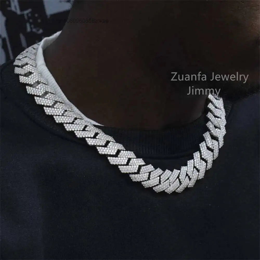 Luxury Custom Made 19mm 3row Fl Moissanite Gra Certififcates Customized Name Lock Iced Out Miami Cuban Link.