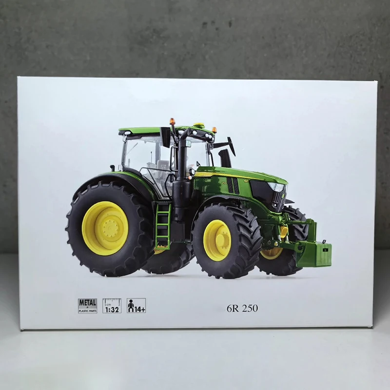 6R 250 Simulation Alloy Tractor Model,Decoration,Adult Boy Toy Gift,Collection Display,agricultural Machinery Model,green,1:32 - Image 4
